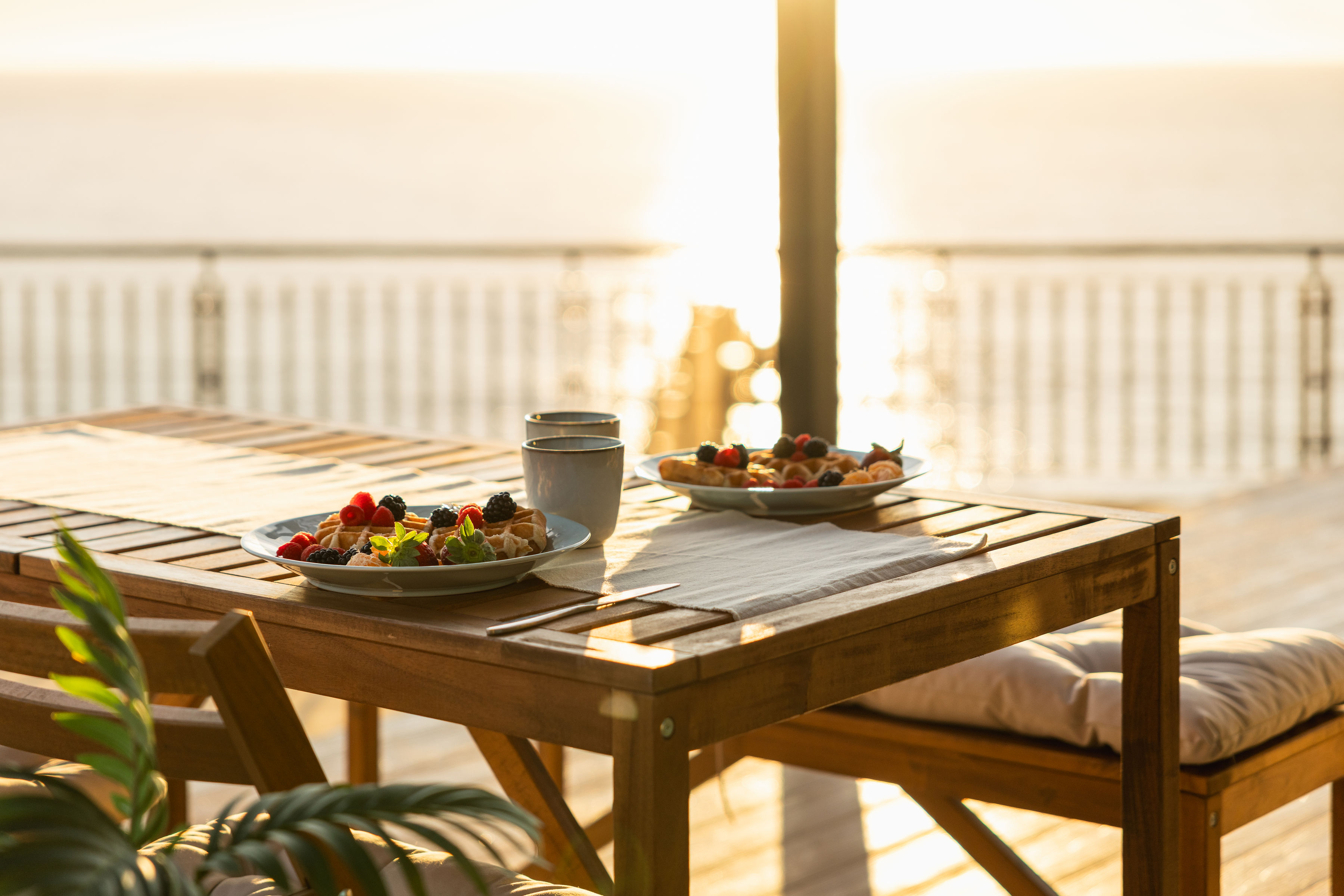 OHOME · Terrace · breakfast at sunrise